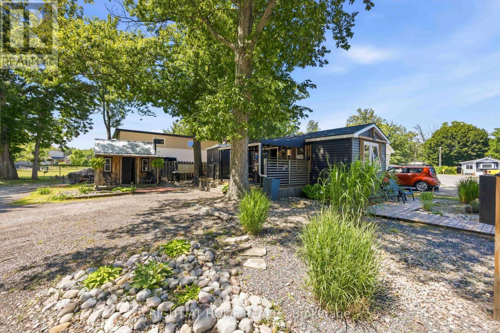 13 - 2891 Old Lakeshore Road, Sarnia, Ontario  N0N 1C0 - Photo 2 - X13712774