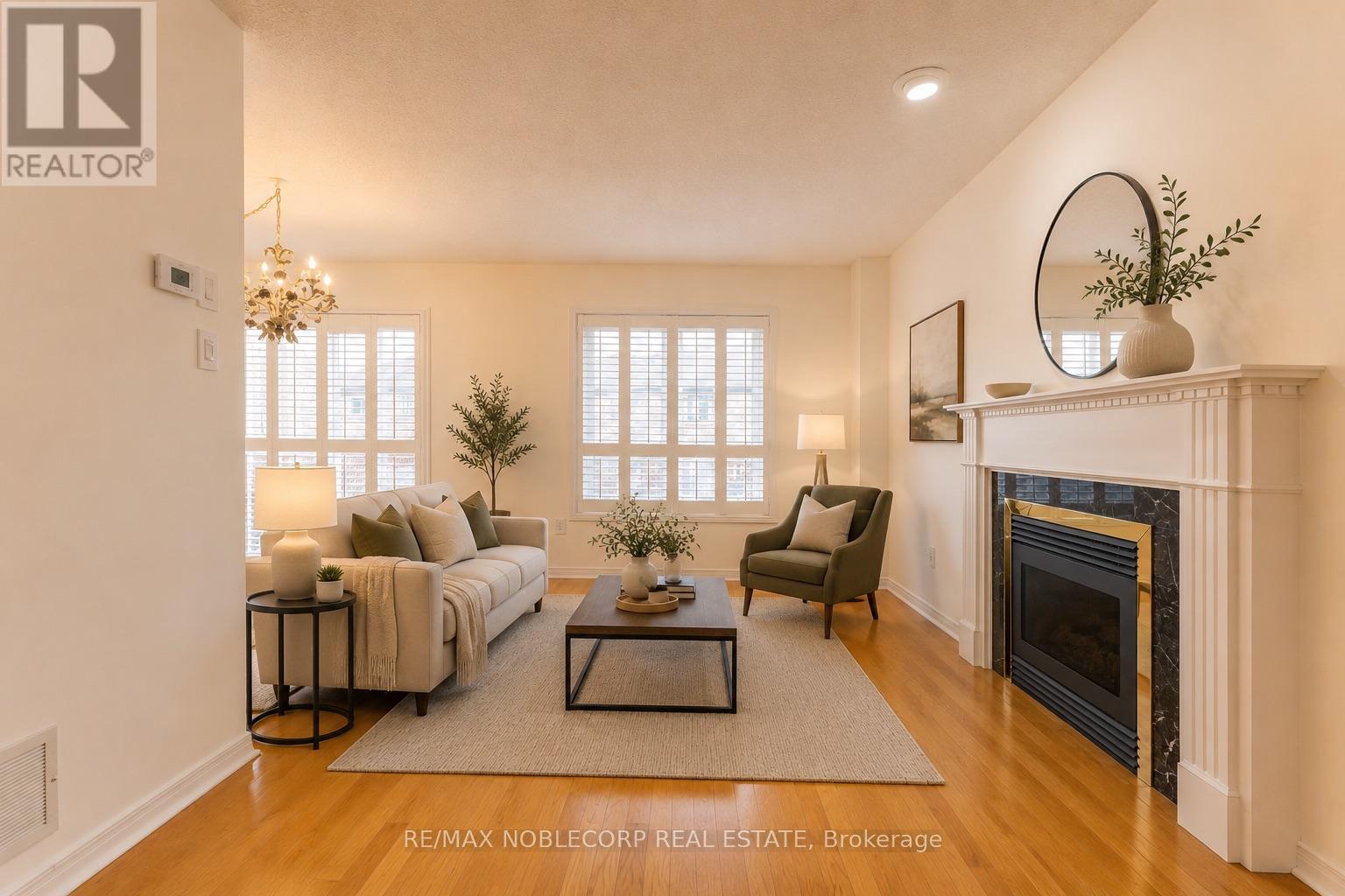 28 Opera Place, Vaughan, Ontario  L4L 8Y8 - Photo 2 - N13712762