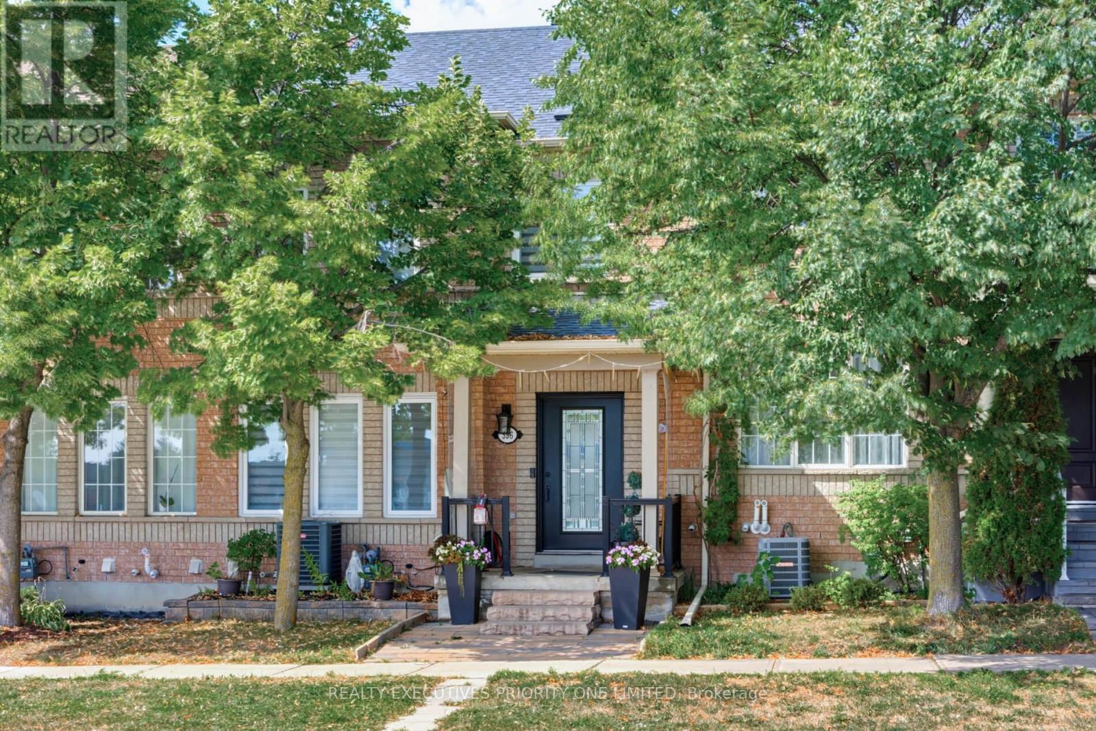 596 Napa Valley Avenue, Vaughan, Ontario  L4H 1R1 - Photo 2 - N13712780