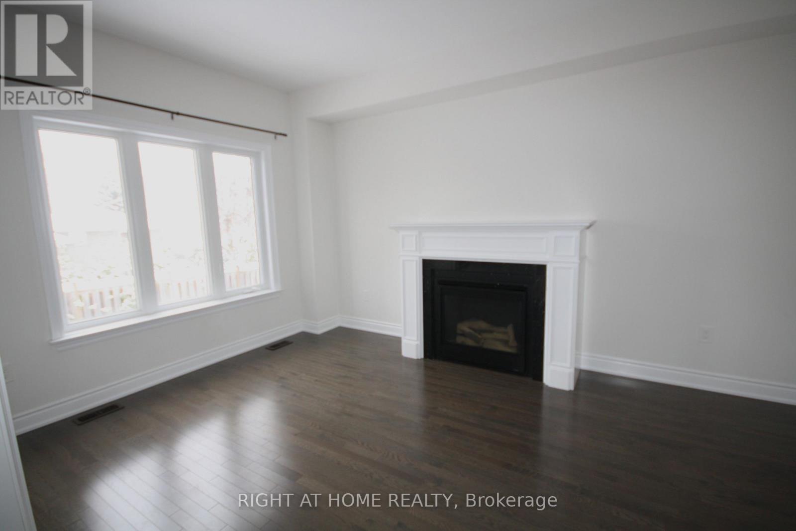 66 White Crescent, Barrie (Holly), Ontario  L4N 5Z9 - Photo 11 - S13712736