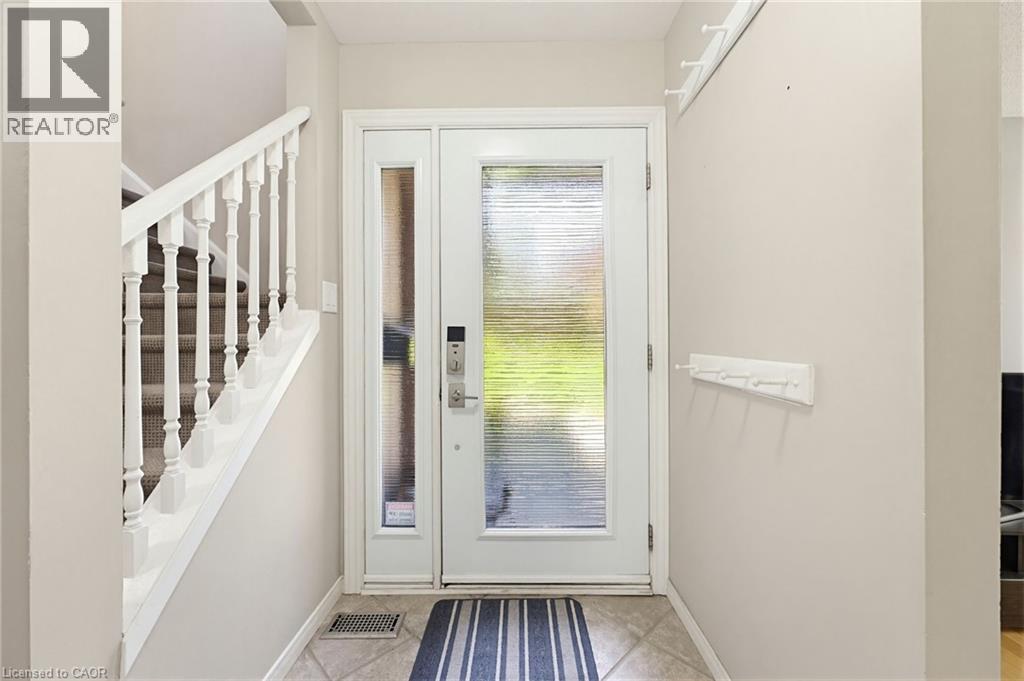 30 Jerome Park Drive, Dundas, Ontario  L9H 6H2 - Photo 7 - 40831822