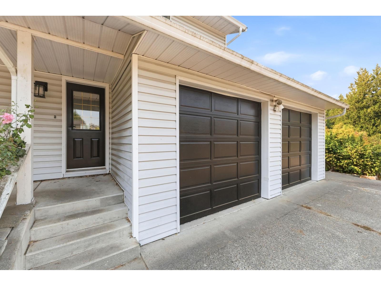 4855 200a Street, Langley, British Columbia V3A 5W7 - Photo 4 - R3158557