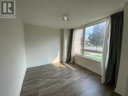 3060 Ernest Appelbe Boulevard, Oakville, Ontario  L6H 0L9 - Photo 8 - W13712738