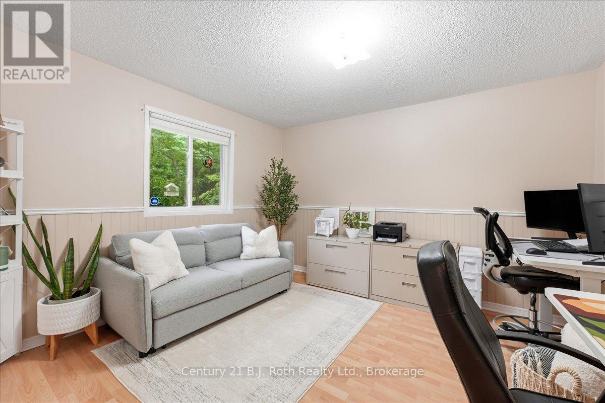 1439 Chapman Road, Penetanguishene, Ontario  L9M 2B2 - Photo 29 - S13595034