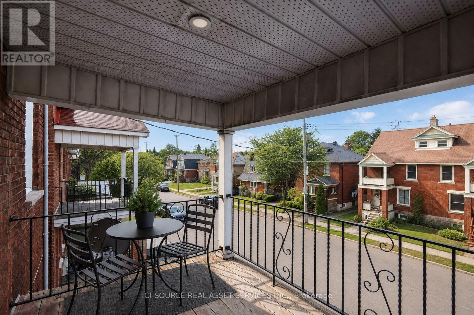 113 Fairmont Avenue, Ottawa, Ontario  K1Y 1X7 - Photo 2 - X13712748