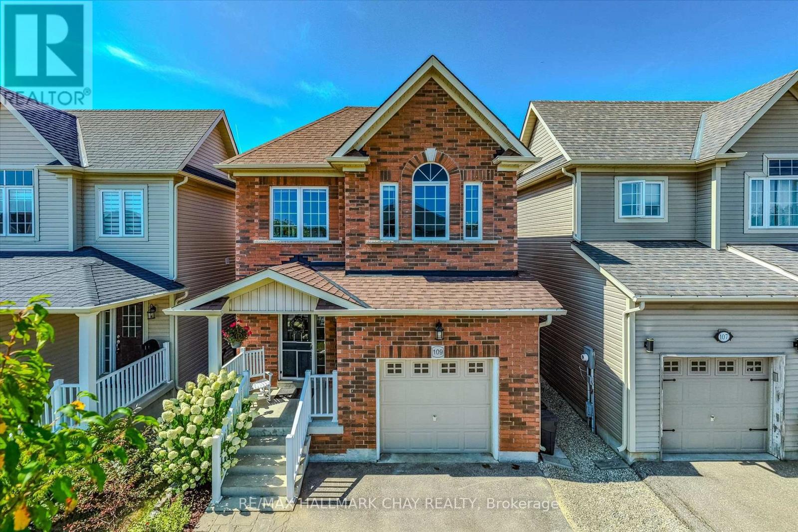 109 COURTNEY STREET, Centre Wellington, Ontario