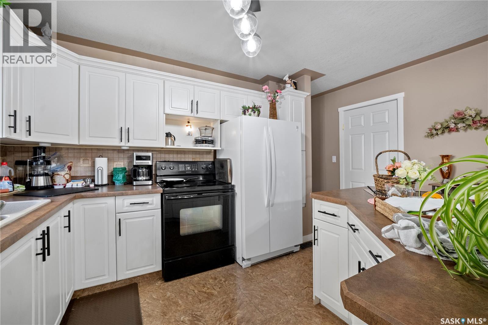 405 4th Avenue Ne, Moose Jaw, Saskatchewan  S6H 8B8 - Photo 12 - SK046655