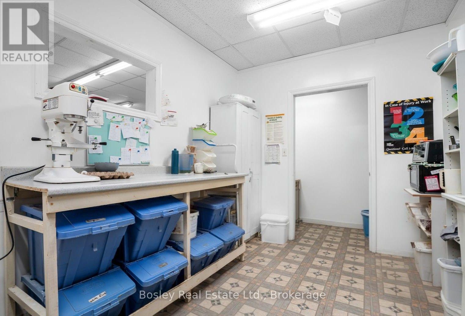 30 Elora Street S, Minto, Ontario  N0G 1Z0 - Photo 12 - X13709934