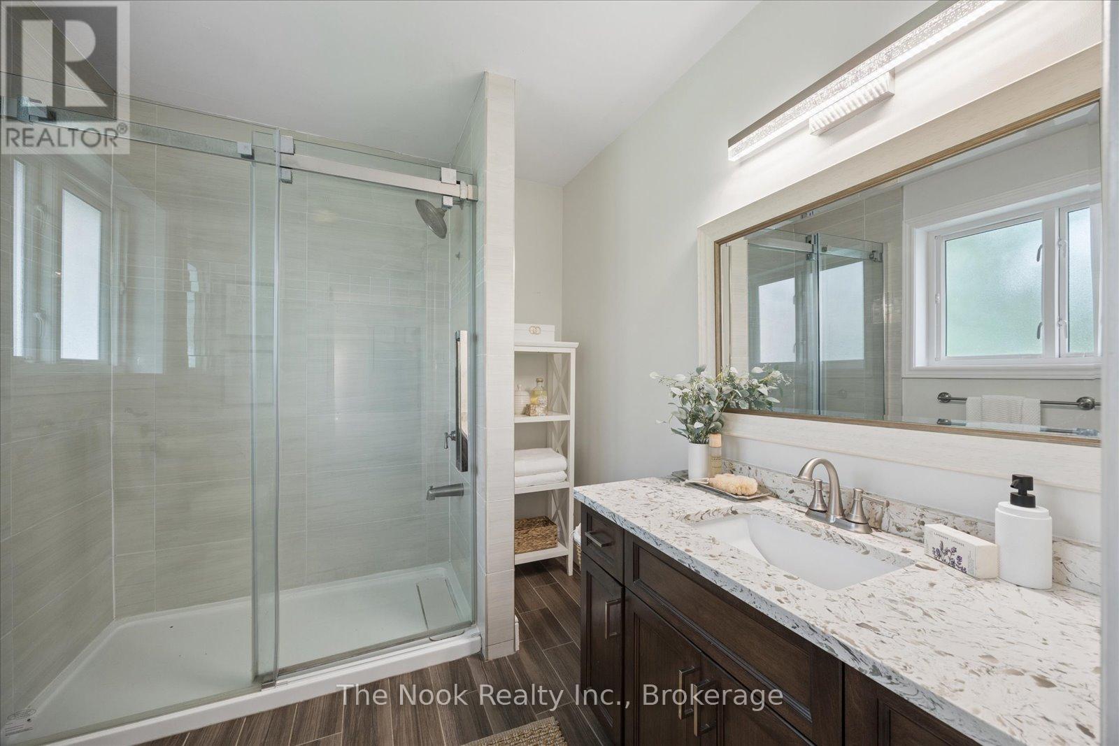 30 Potters Lane, Clarington, Ontario  L0B 1J0 - Photo 14 - E13712822