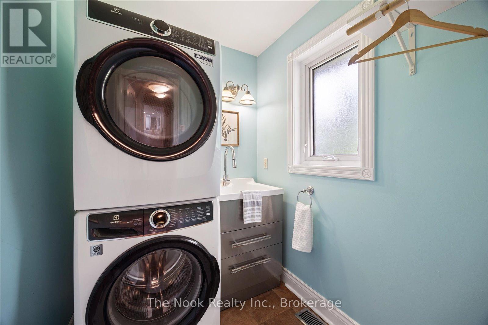 30 Potters Lane, Clarington, Ontario  L0B 1J0 - Photo 19 - E13712822