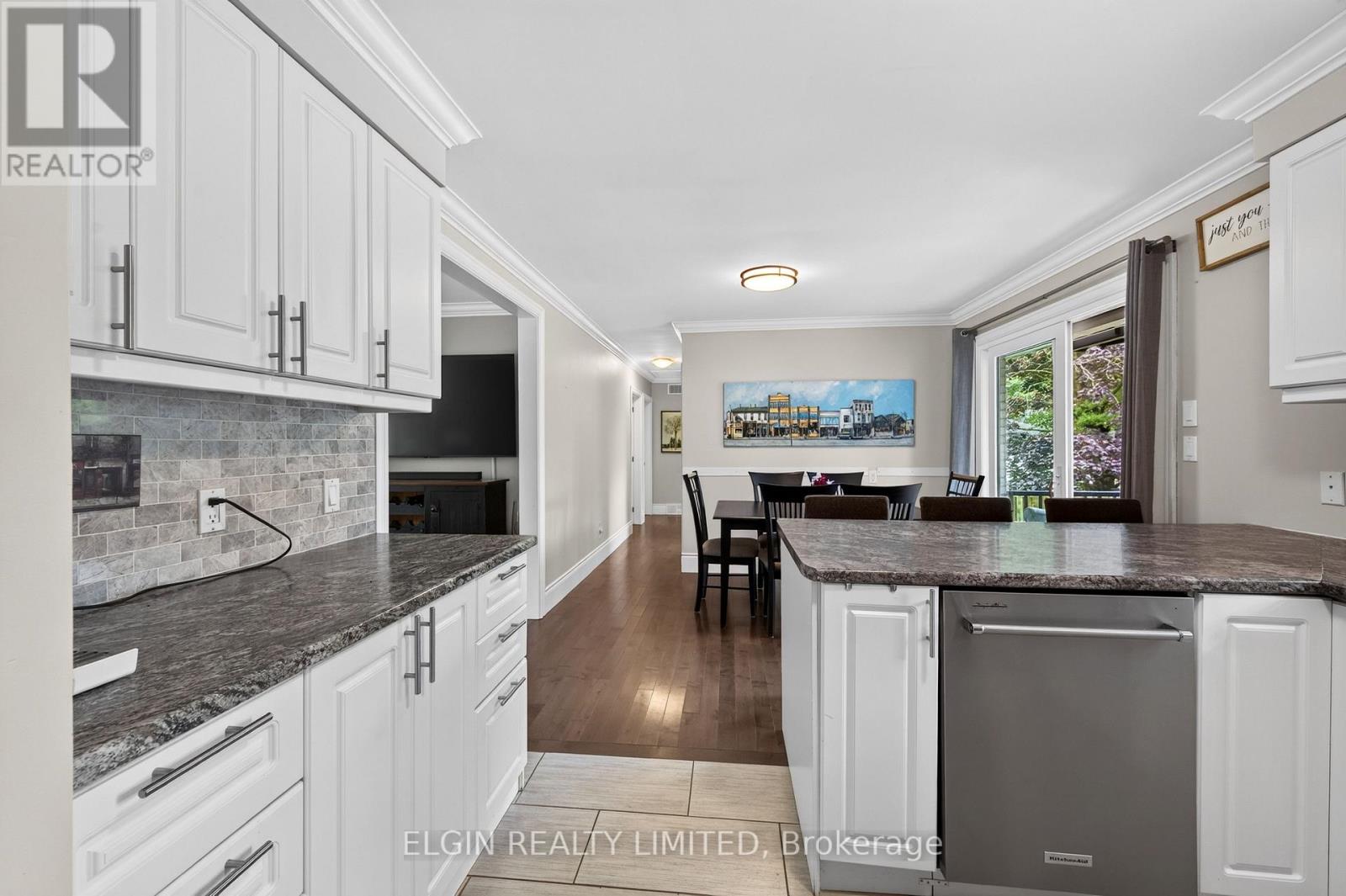 26 Queen Street, Strathroy-Caradoc, Ontario  N7G 2H7 - Photo 16 - X13712834
