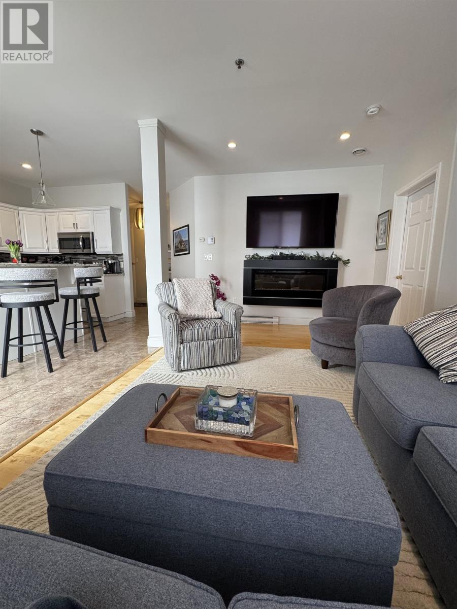 202 111 Richmond Street, Charlottetown, Prince Edward Island  C1A 1H7 - Photo 11 - 202604729