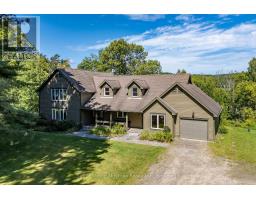 577 CANAL ROAD, Huntsville, Ontario