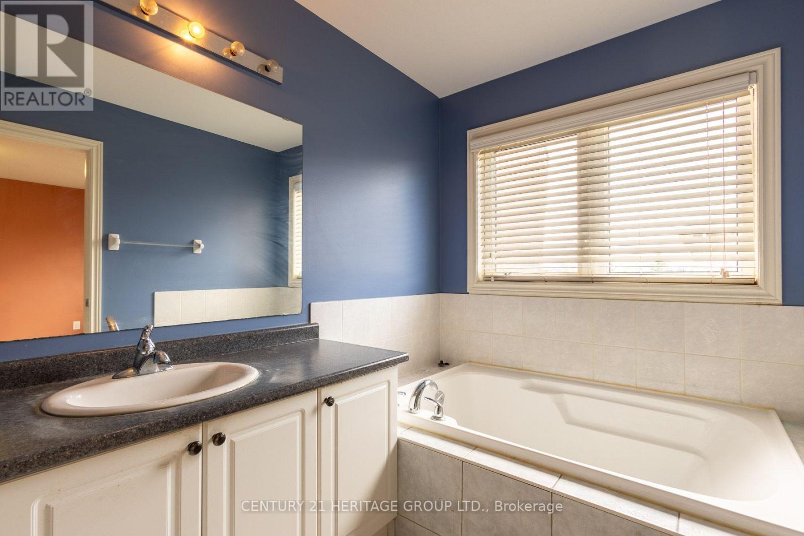11 Pendulum Circle, Brampton, Ontario  L6R 3N5 - Photo 13 - W13712788