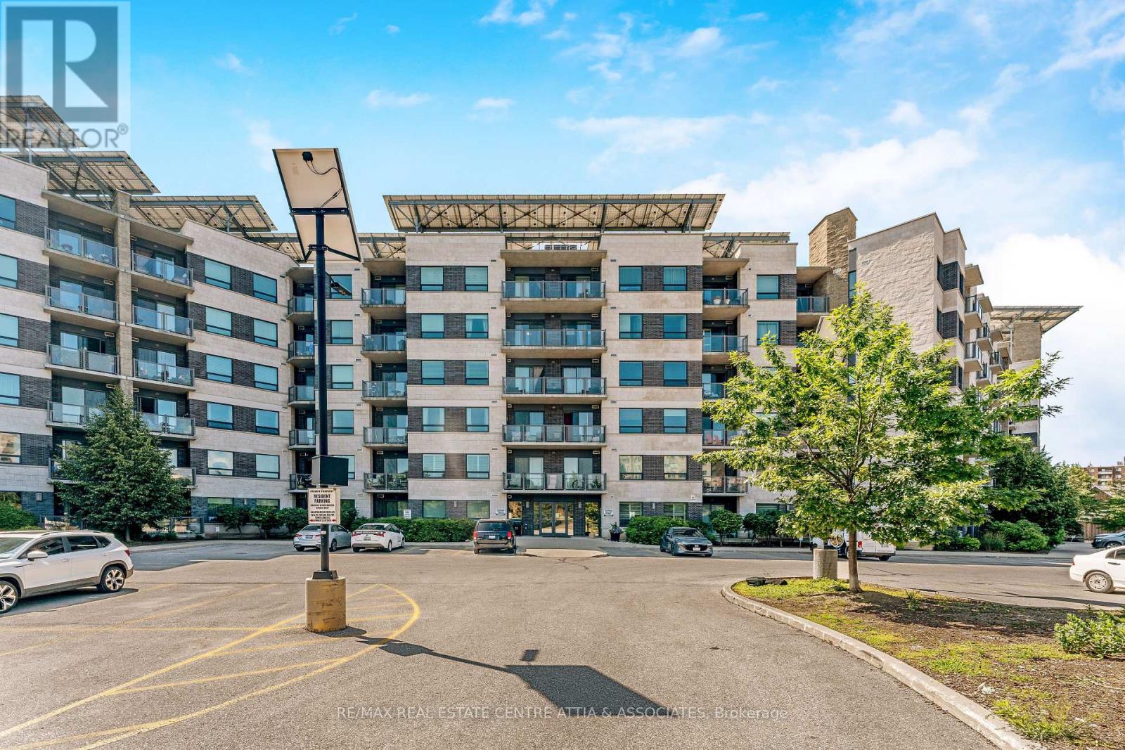 521 - 383 MAIN STREET, Milton, Ontario