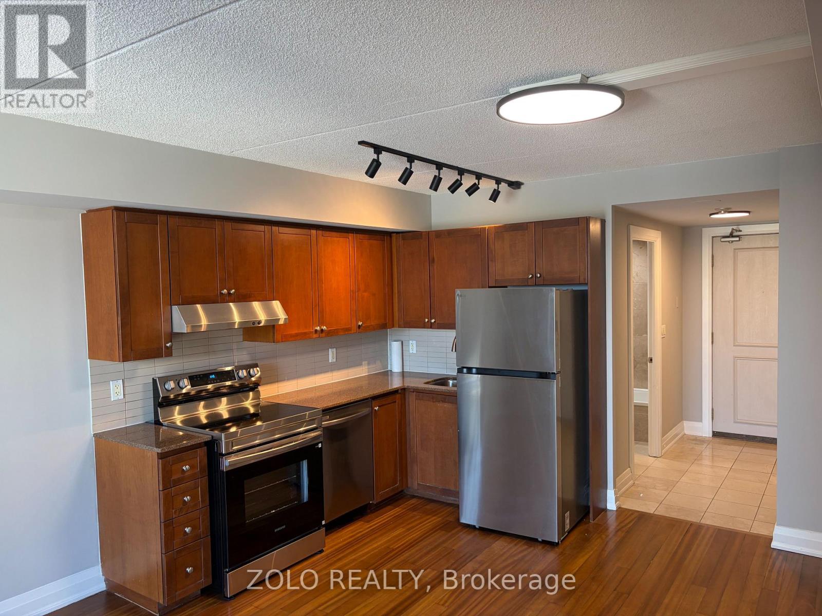 407 - 2737 KEELE STREET, Toronto, Ontario
