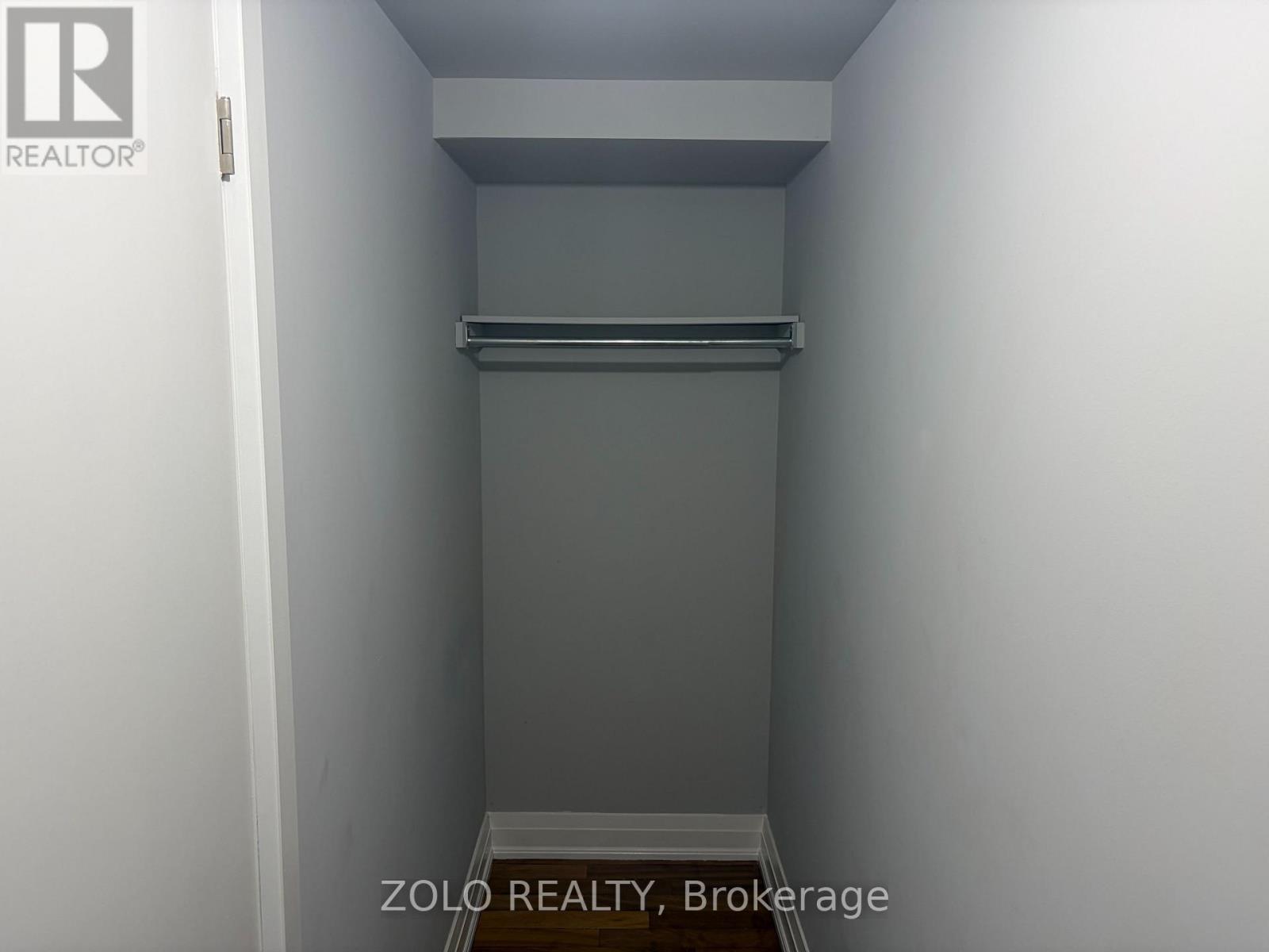 407 - 2737 Keele Street, Toronto, Ontario  M3M 2E9 - Photo 5 - W13712838
