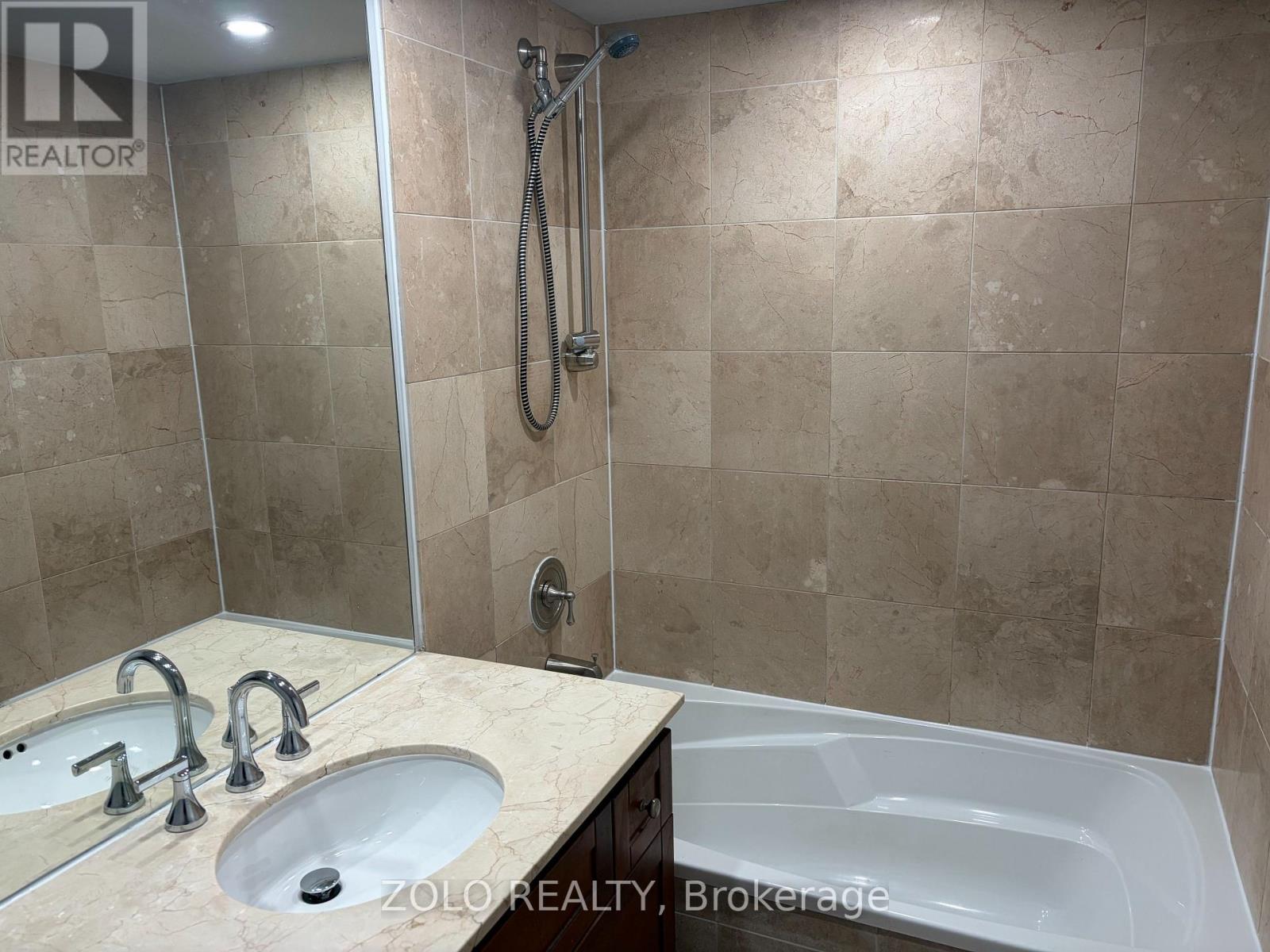 407 - 2737 Keele Street, Toronto, Ontario  M3M 2E9 - Photo 8 - W13712838