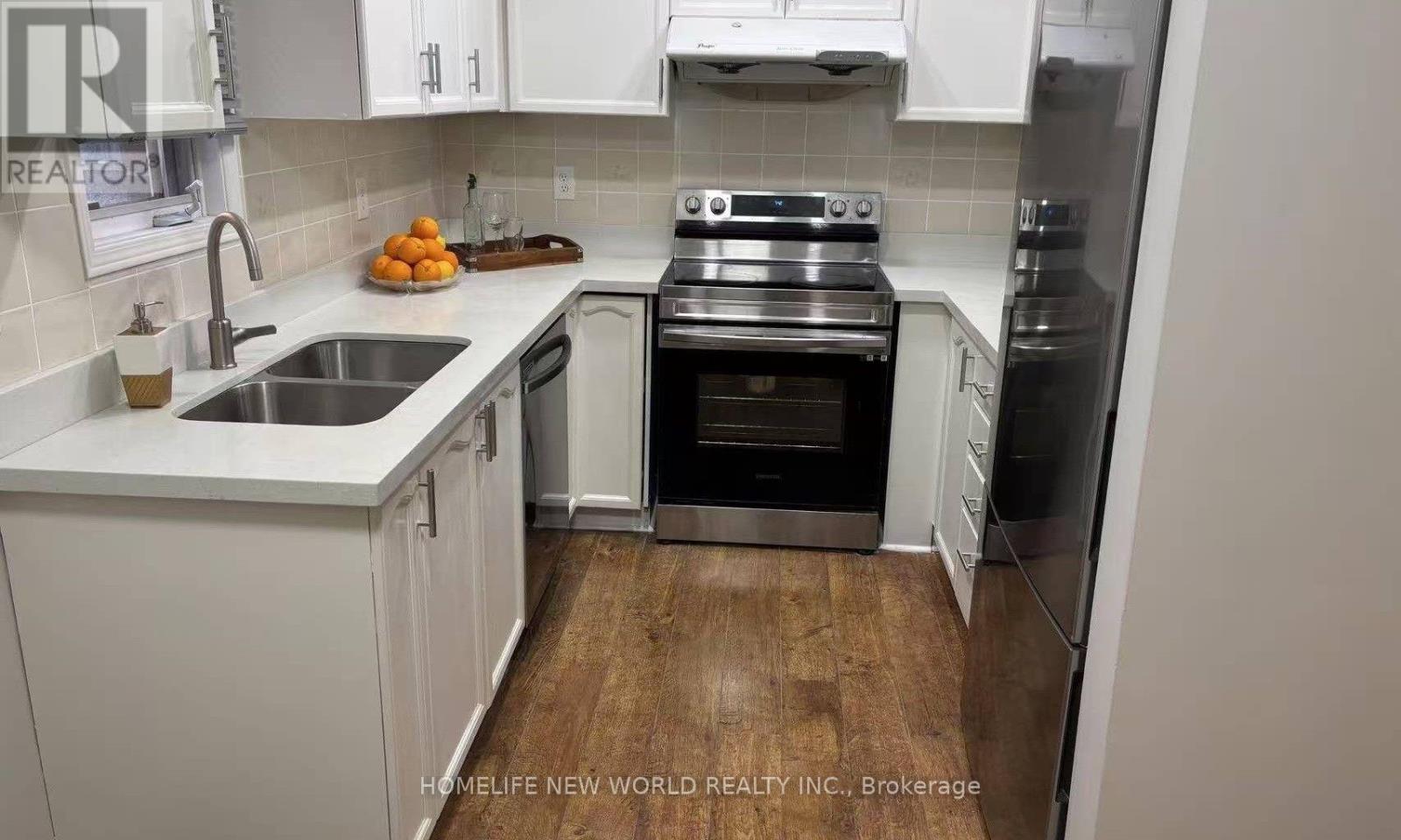 5666 Cortina Crescent, Mississauga, Ontario  L4Z 3R4 - Photo 6 - W13656628