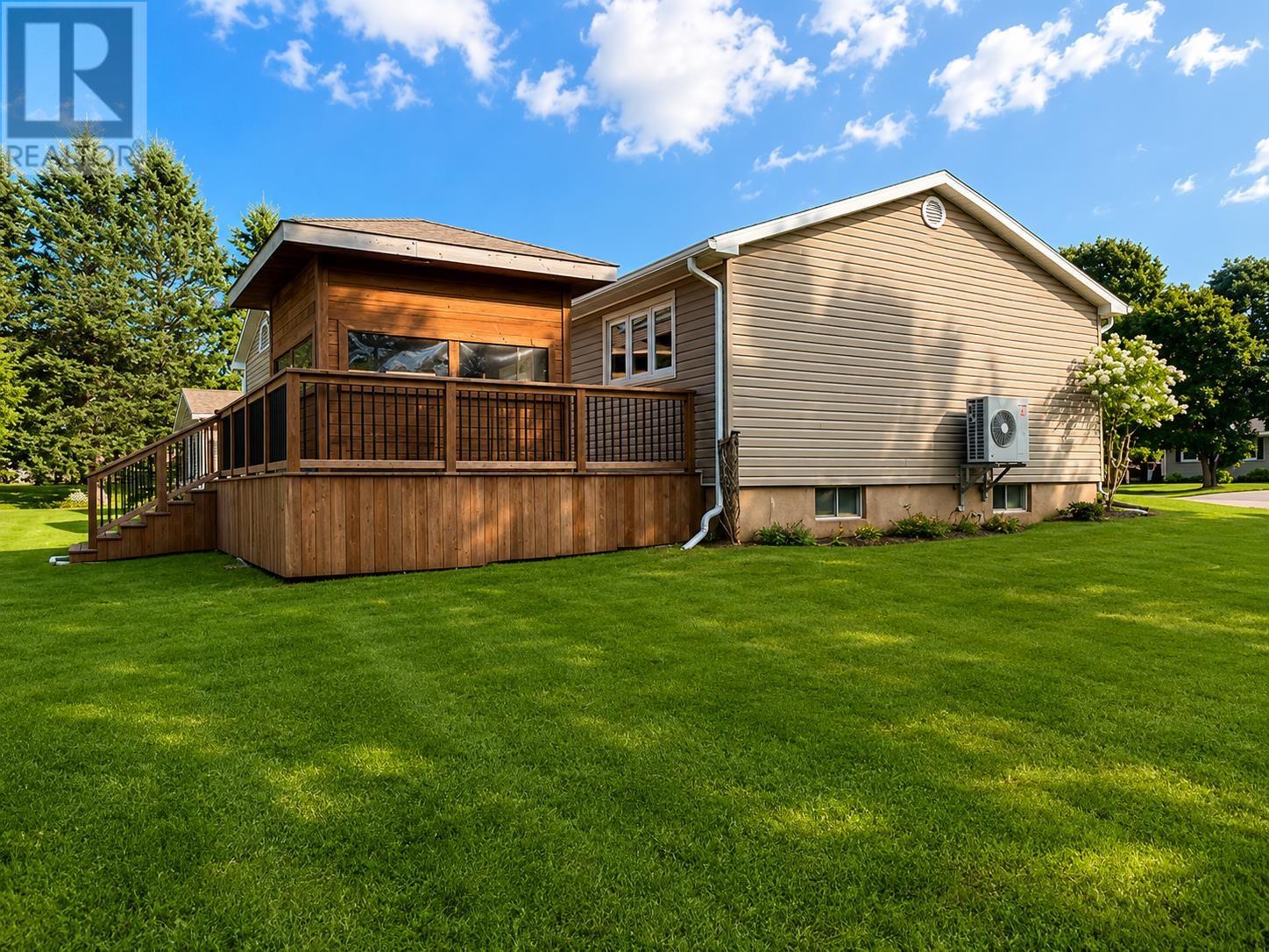 15 Phillips Avenue, Summerside, Prince Edward Island  C1N 4L2 - Photo 22 - 202621523