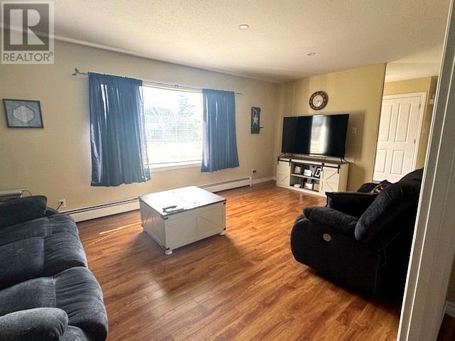 15 Phillips Avenue, Summerside, Prince Edward Island  C1N 4L2 - Photo 9 - 202621523
