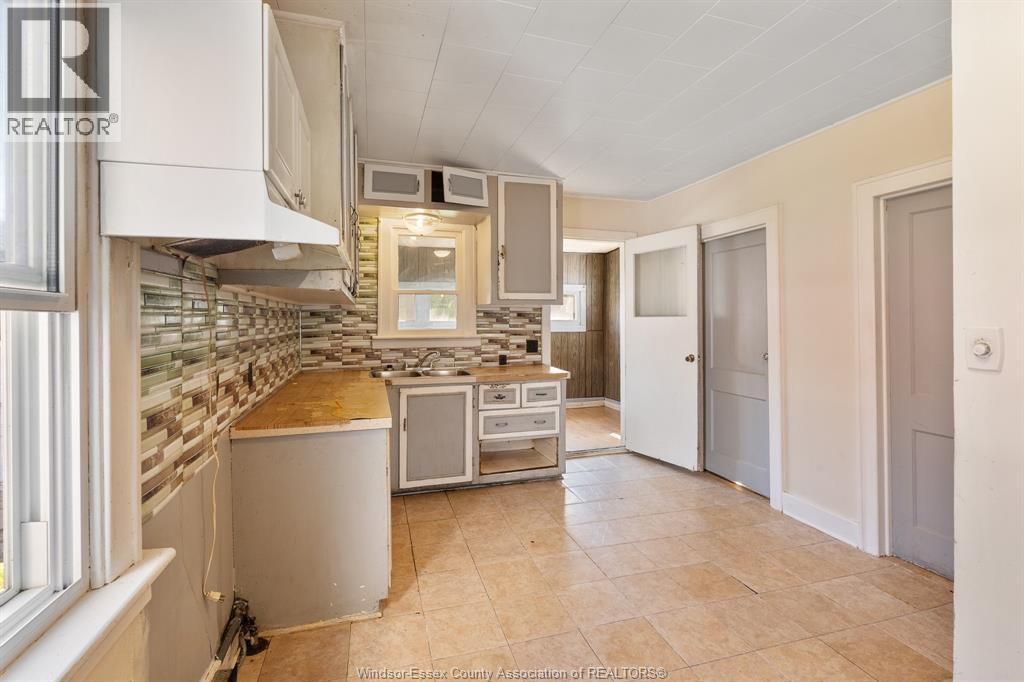 22 Melrose Avenue, Leamington, Ontario  N8H 2H9 - Photo 21 - 26020629