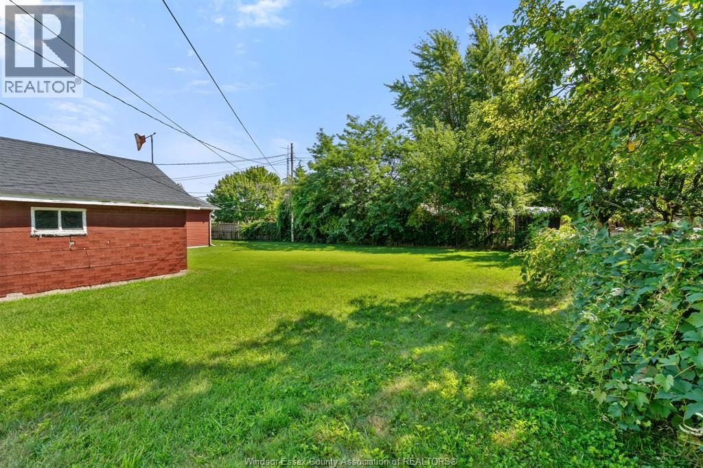 22 Melrose Avenue, Leamington, Ontario  N8H 2H9 - Photo 6 - 26020629