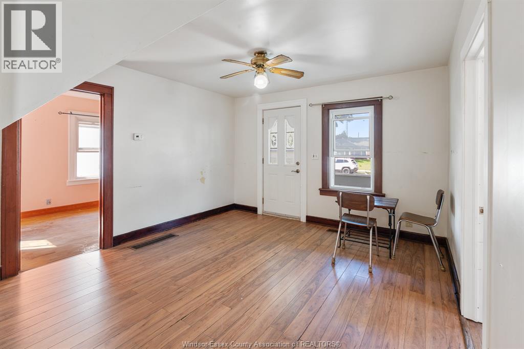 22 Melrose Avenue, Leamington, Ontario  N8H 2H9 - Photo 9 - 26020629