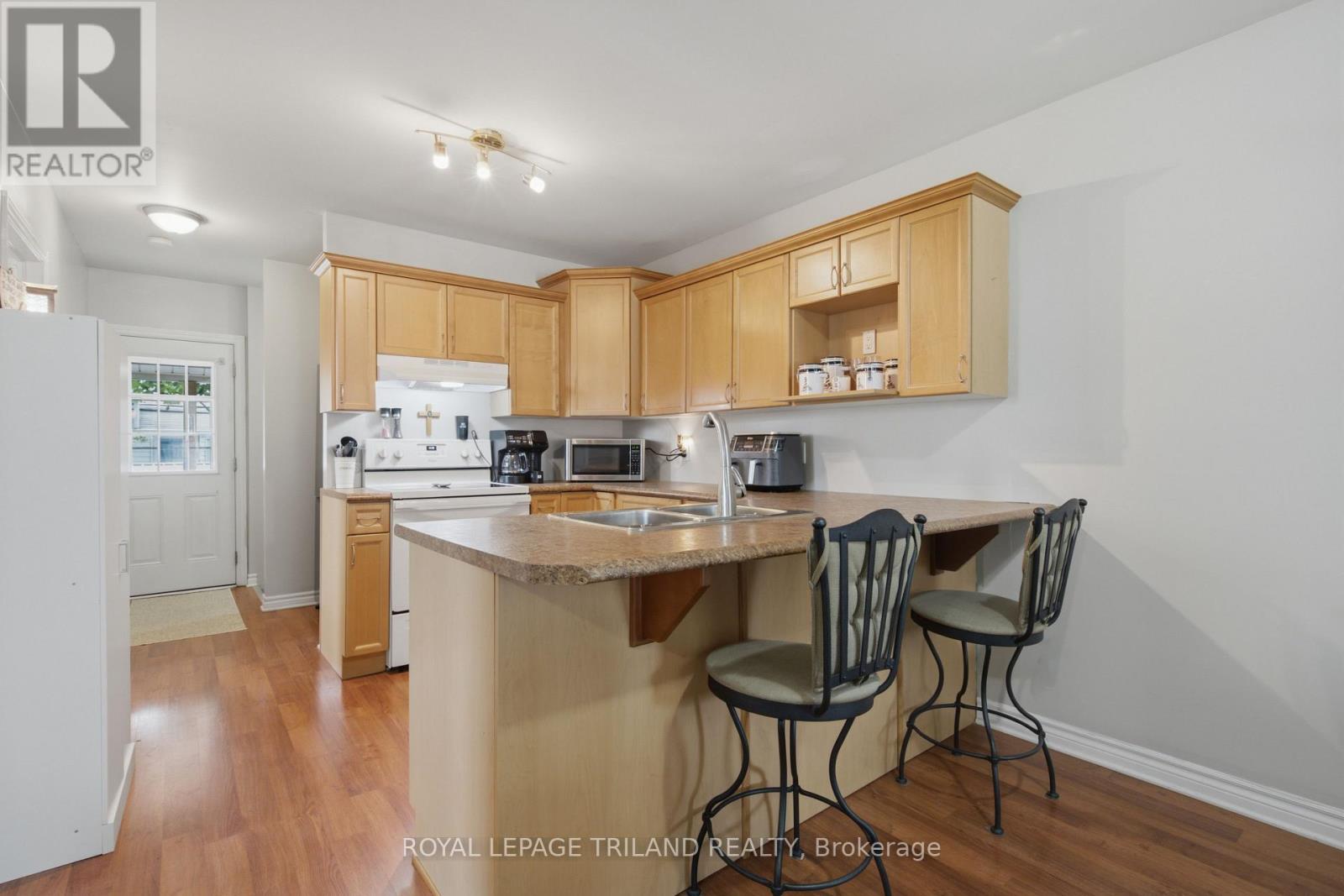 132 Oak Street, London East, Ontario  N5Z 2H6 - Photo 6 - X13712852