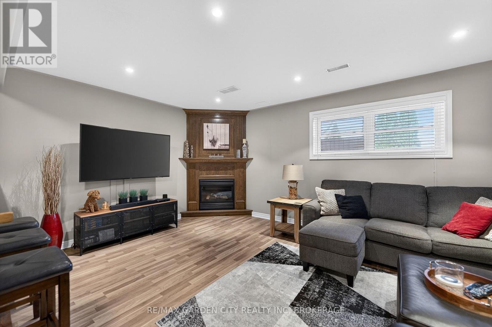 7059 Parkside Road, Niagara Falls, Ontario  L2H 3L6 - Photo 24 - X13712882