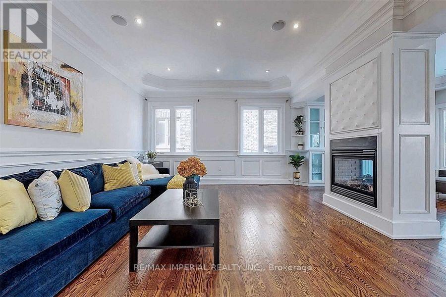82 Woodward Avenue, Markham, Ontario  L3T 1E7 - Photo 13 - N13712846