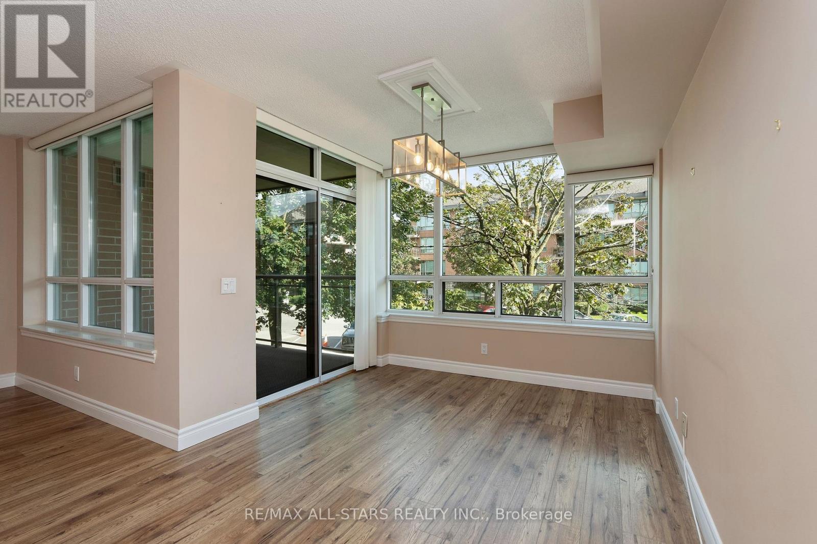211 - 50 The Boardwalk Way, Markham, Ontario L6E 1B6 - Photo 14 - N13712864