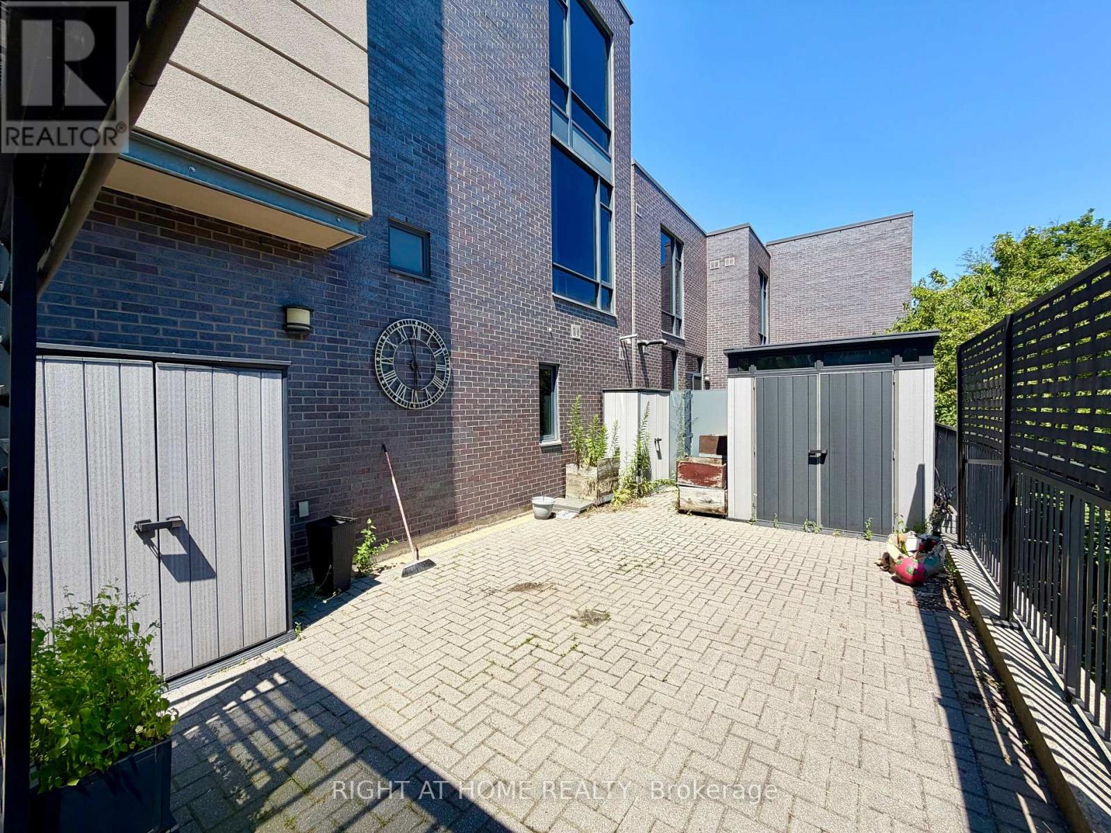 15 - 1 Valhalla Inn Road, Toronto, Ontario  M9B 1S9 - Photo 7 - W13712856