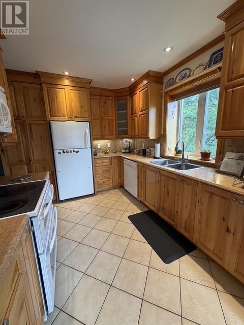 9 Ingrid Avenue, Corner Brook, Newfoundland & Labrador  A2H 2K8 - Photo 15 - 1302358