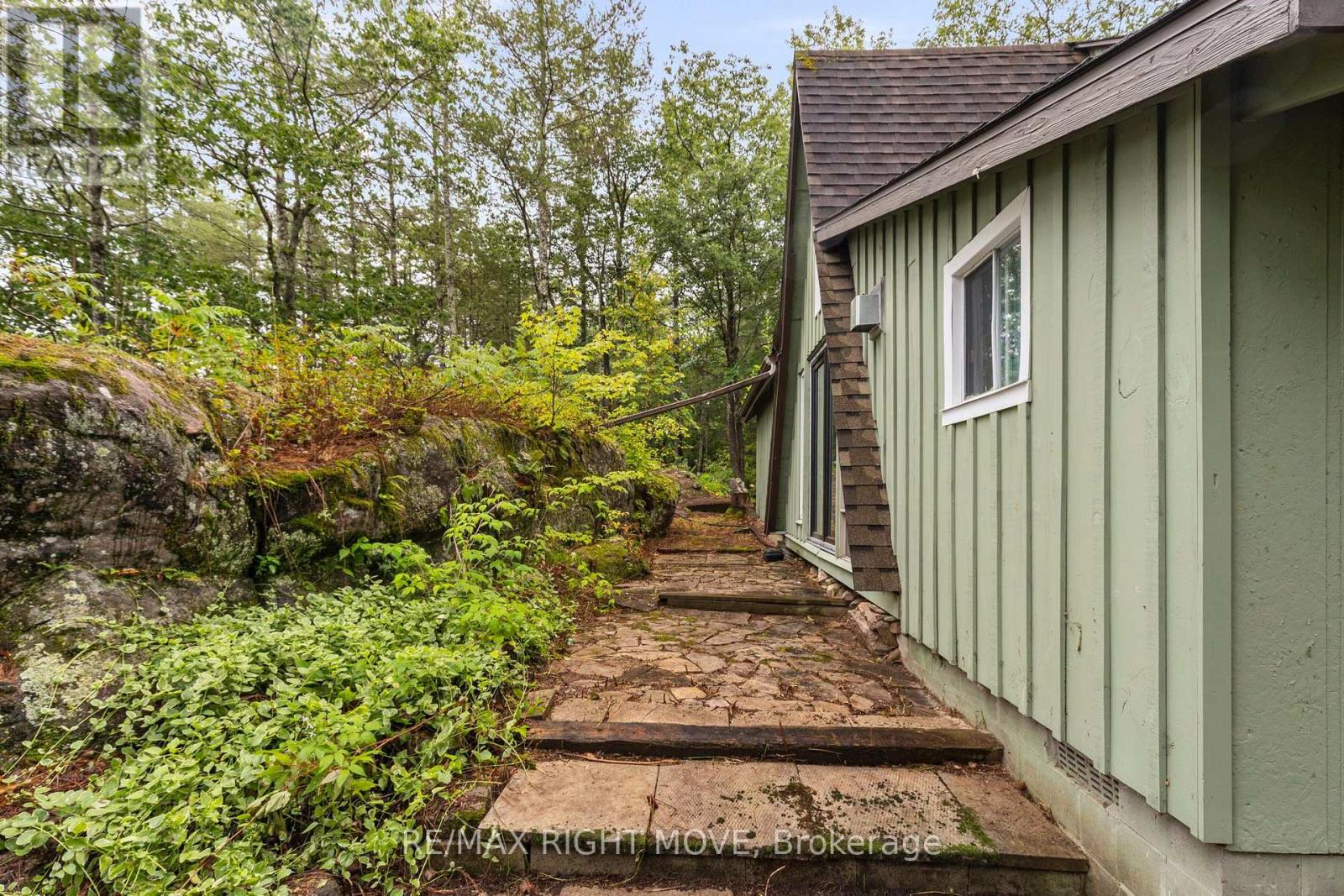 1 - 1041 1700 Road, Gravenhurst, Ontario  P0E 1G0 - Photo 3 - X13712860
