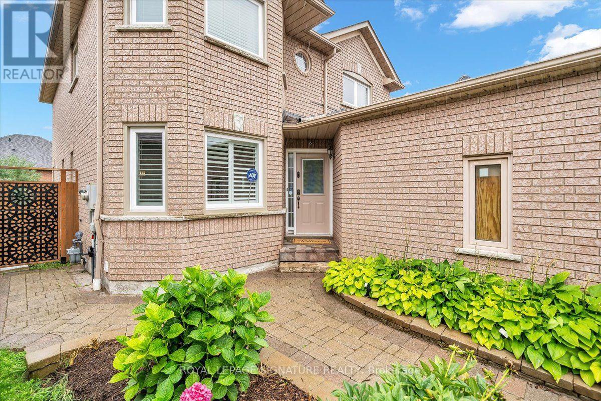 3 Griffen Place, Whitby, Ontario  L1R 2N5 - Photo 47 - E13711064