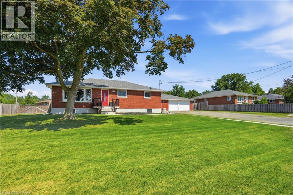 527 Walden Boulevard, Fort Erie, Ontario  L2A 1S2 - Photo 2 - 40848540