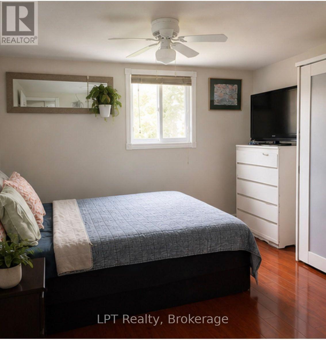 17 Bay Avenue, Prince Edward County, Ontario  K0K 1T0 - Photo 4 - X13712938
