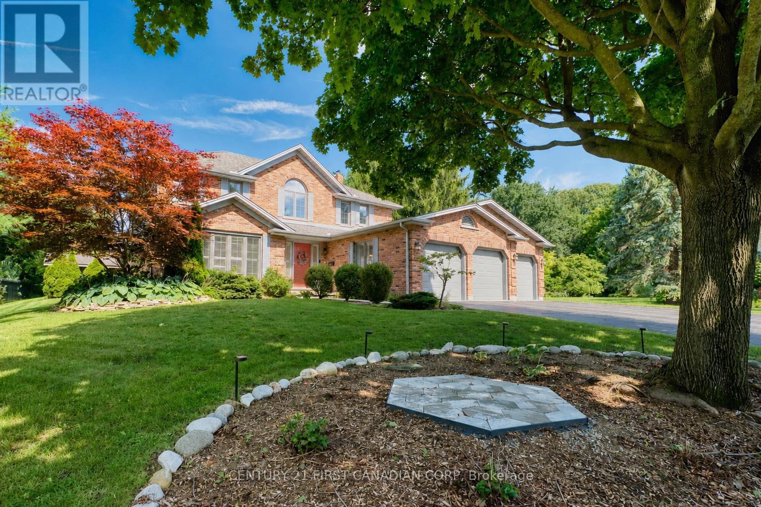23 Shetland Crescent, London North, Ontario  N5X 3P6 - Photo 3 - X13712960
