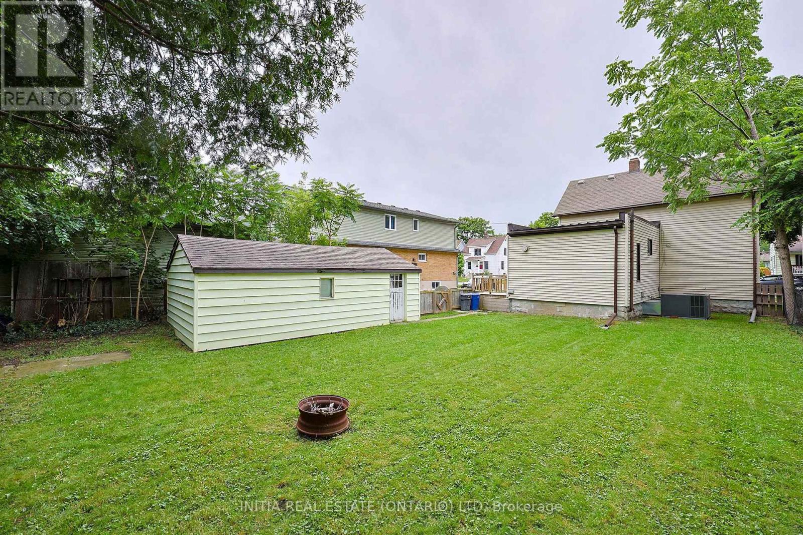 221 Bright Street, Sarnia, Ontario  N7T 4E9 - Photo 5 - X13712964