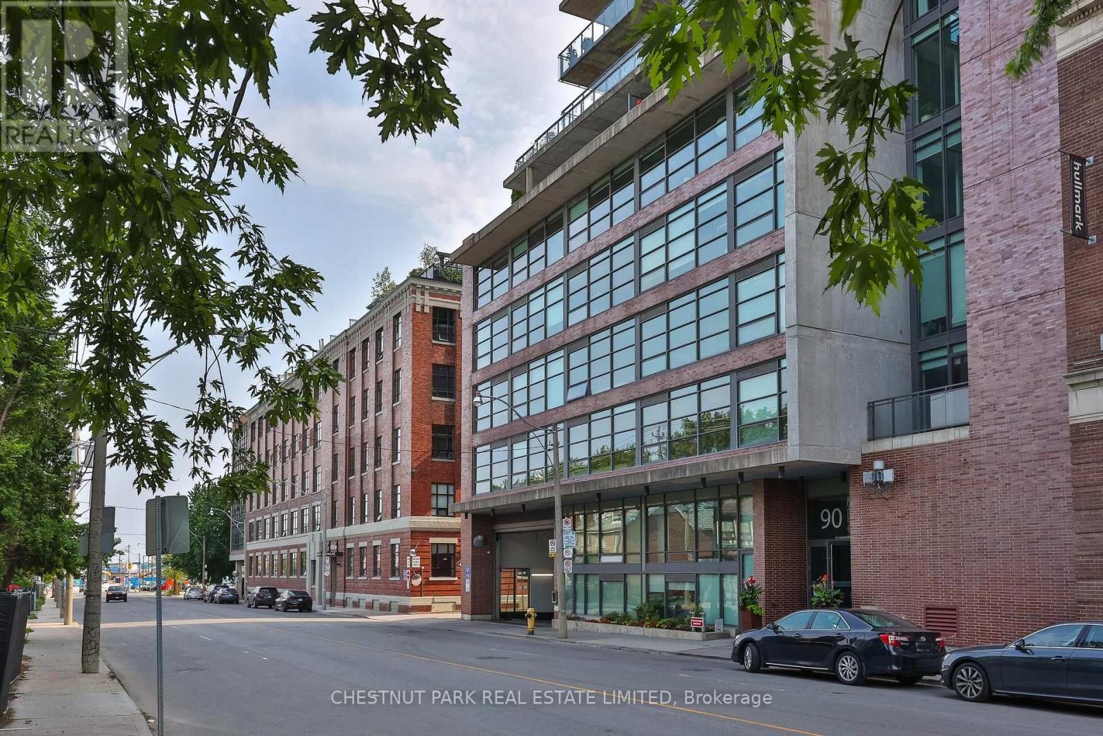 901 - 90 BROADVIEW AVENUE, Toronto, Ontario