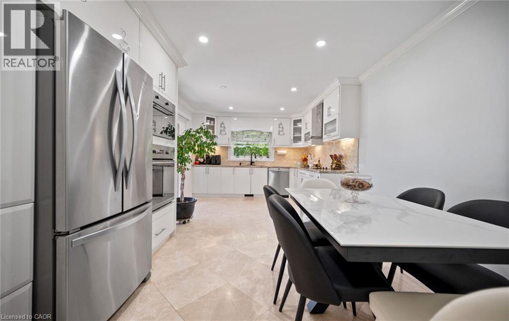2221 Florian Road, Mississauga, Ontario  L5A 3Y9 - Photo 7 - 40858278