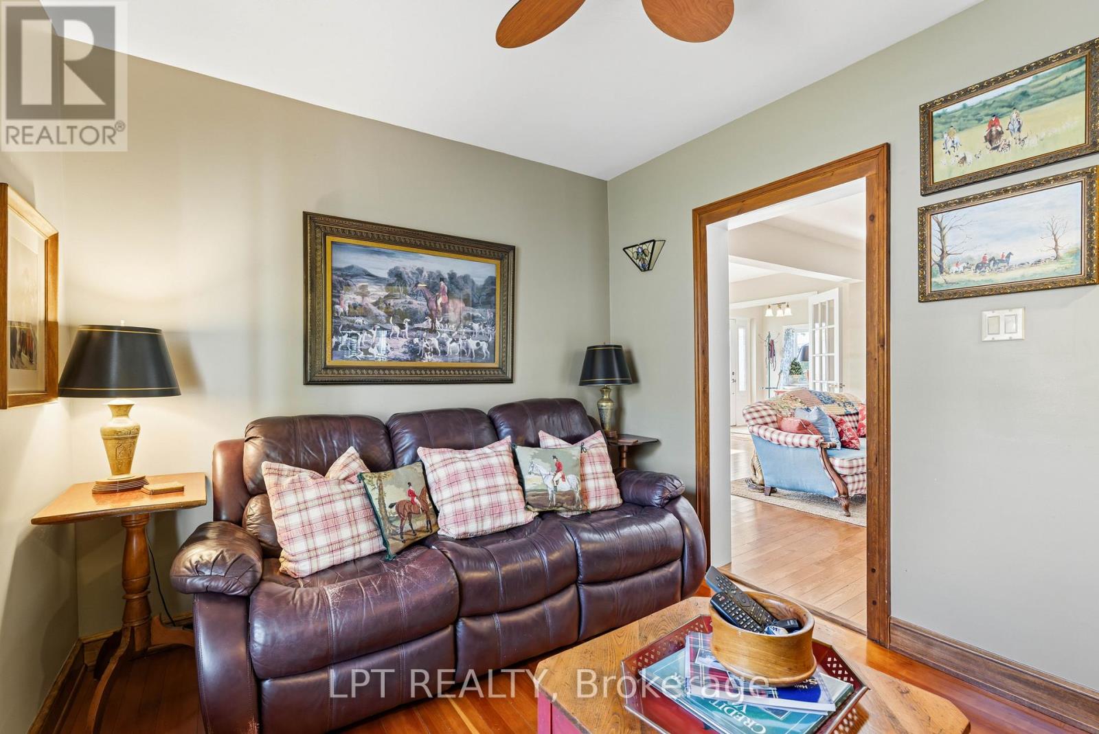 145 Lake Drive N, Georgina, Ontario  L4P 3C8 - Photo 21 - N13712914
