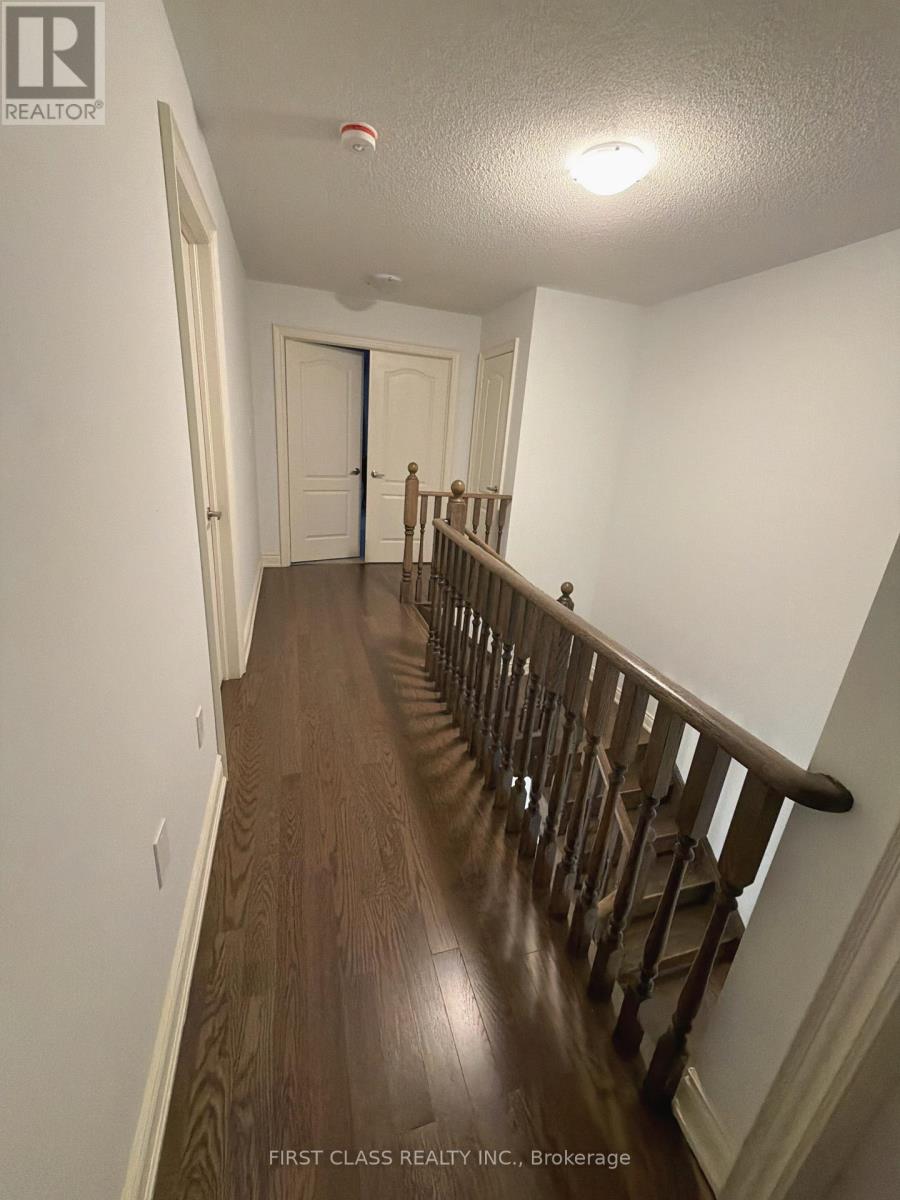 325 Boundary Boulevard, Whitchurch-Stouffville, Ontario  L4A 5E2 - Photo 8 - N13712930