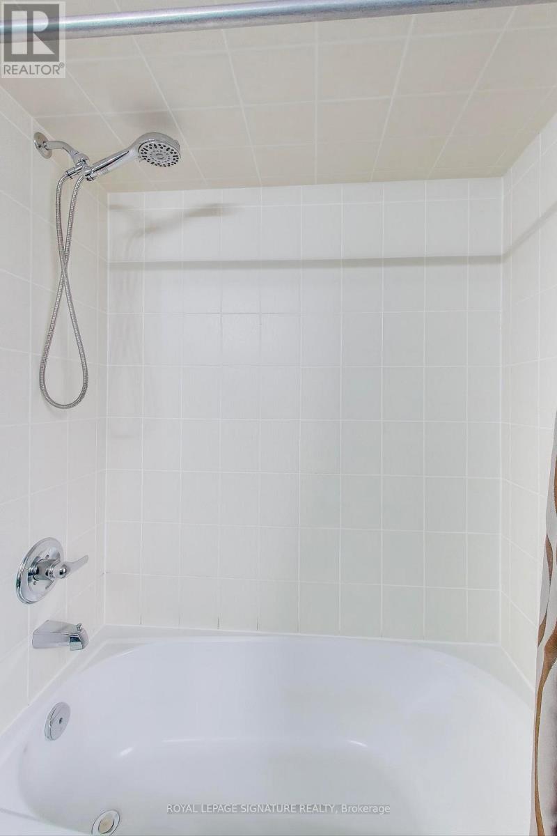 14 Bonnycastle Road, Markham, Ontario  L6G 0C2 - Photo 25 - N13712962