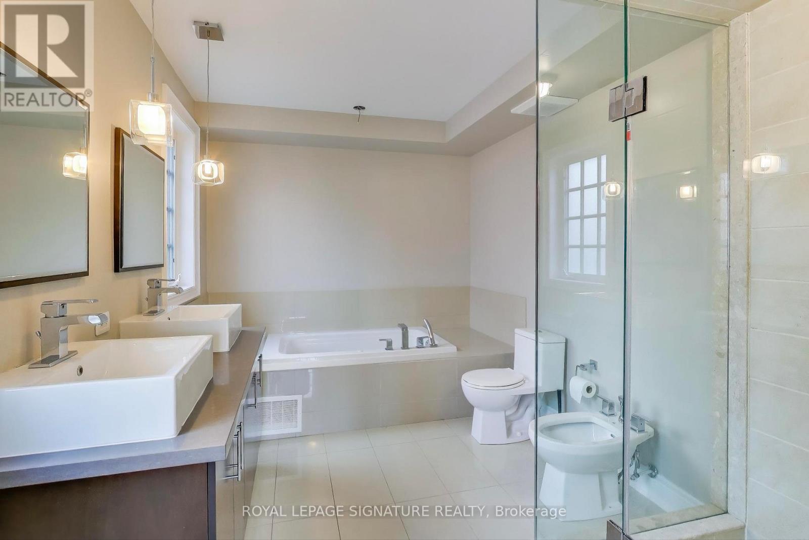 14 Bonnycastle Road, Markham, Ontario  L6G 0C2 - Photo 30 - N13712962
