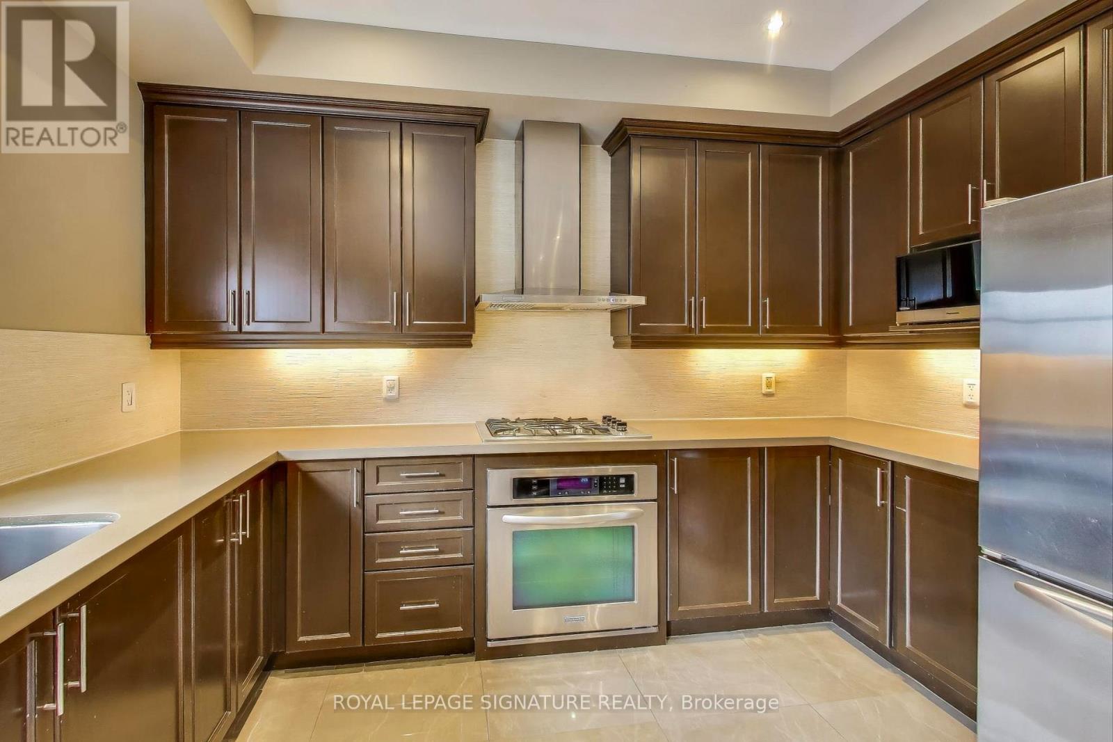 14 Bonnycastle Road, Markham, Ontario  L6G 0C2 - Photo 9 - N13712962