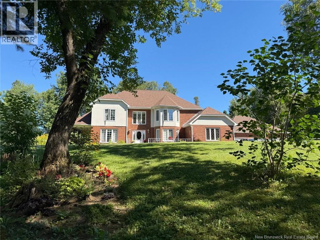 81 Woodland Hill, Perth-Andover, New Brunswick