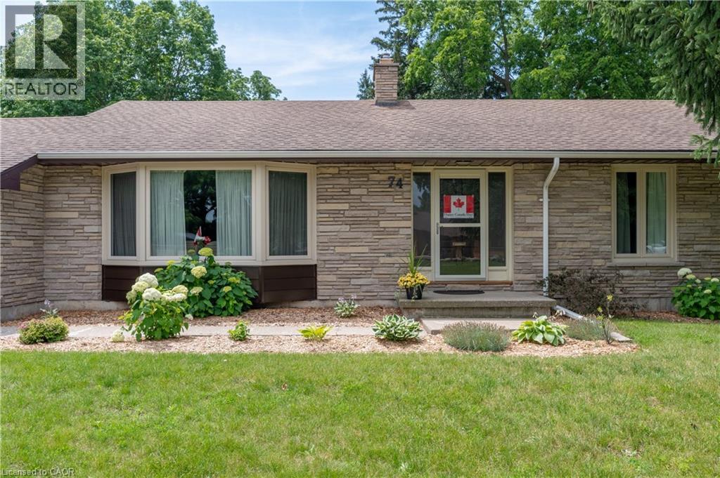 74 Pine Street, Aylmer, Ontario  N5H 1P3 - Photo 4 - 40844590