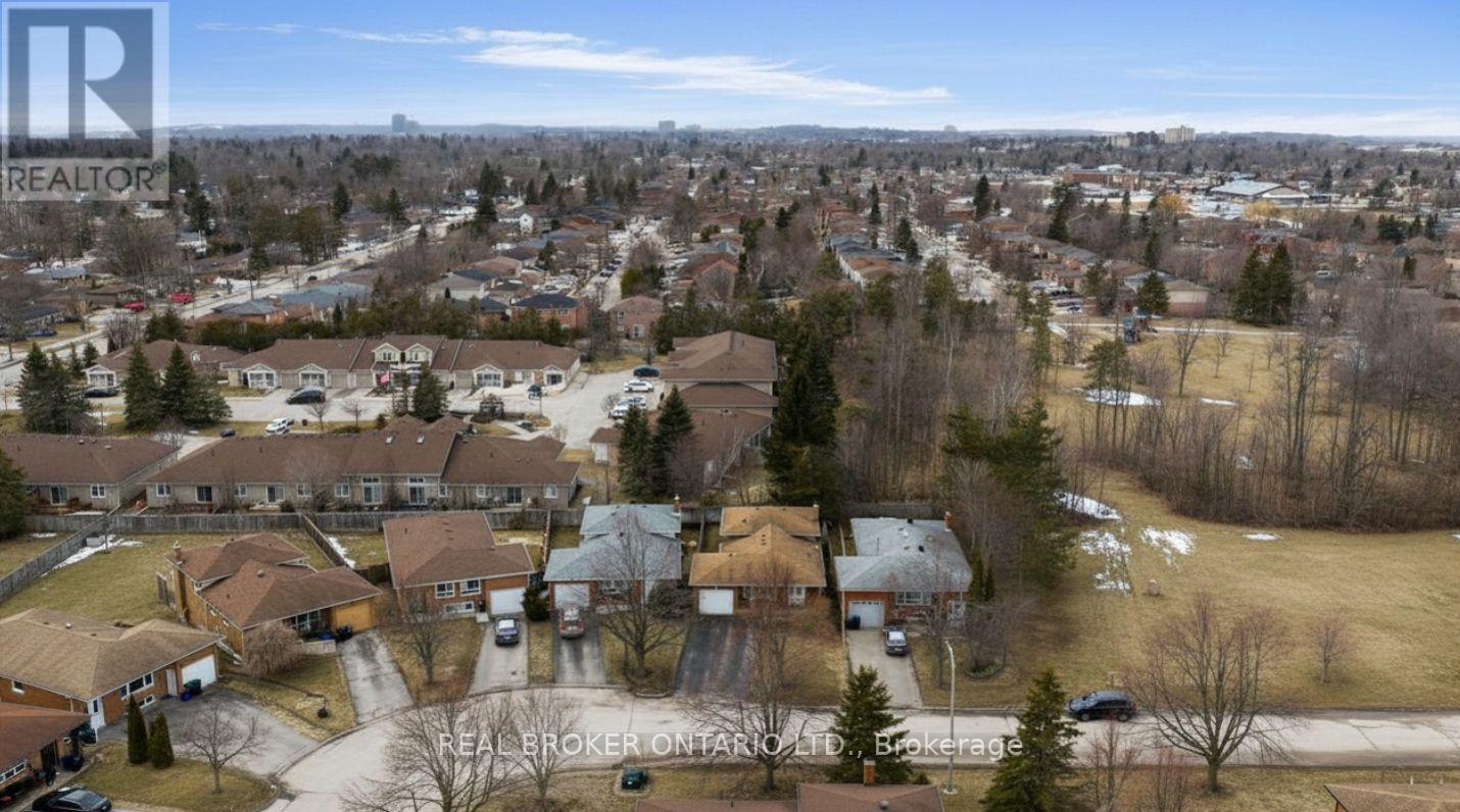 15 Buchanan Street, Barrie (Grove East), Ontario  L4M 6B7 - Photo 49 - S13712956